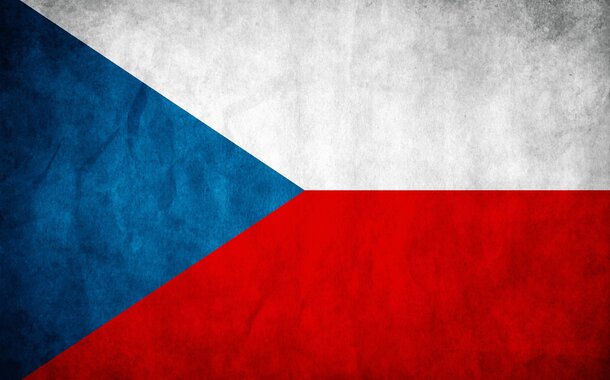 Půlroční kurz češtiny pro cizince - mírně pokročilí v miniskupině